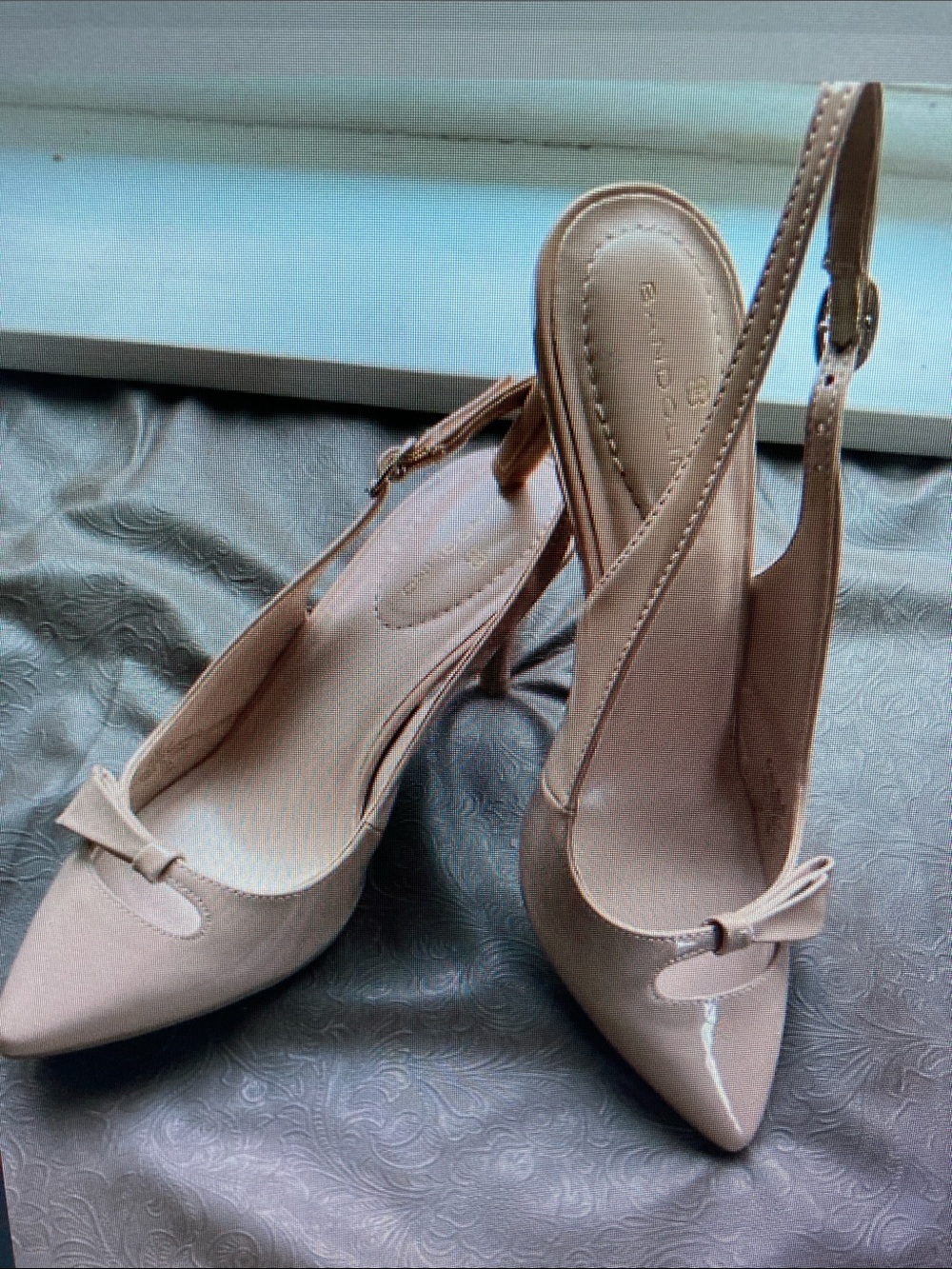 Elegant Nude Slingback Pointed-Toe Pumps with Bow Detail